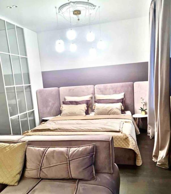 Atlant Luxury Apartments On Golovna Навпроти Тц Депот, Безконтактне Заселення Czernowitz Exterior foto